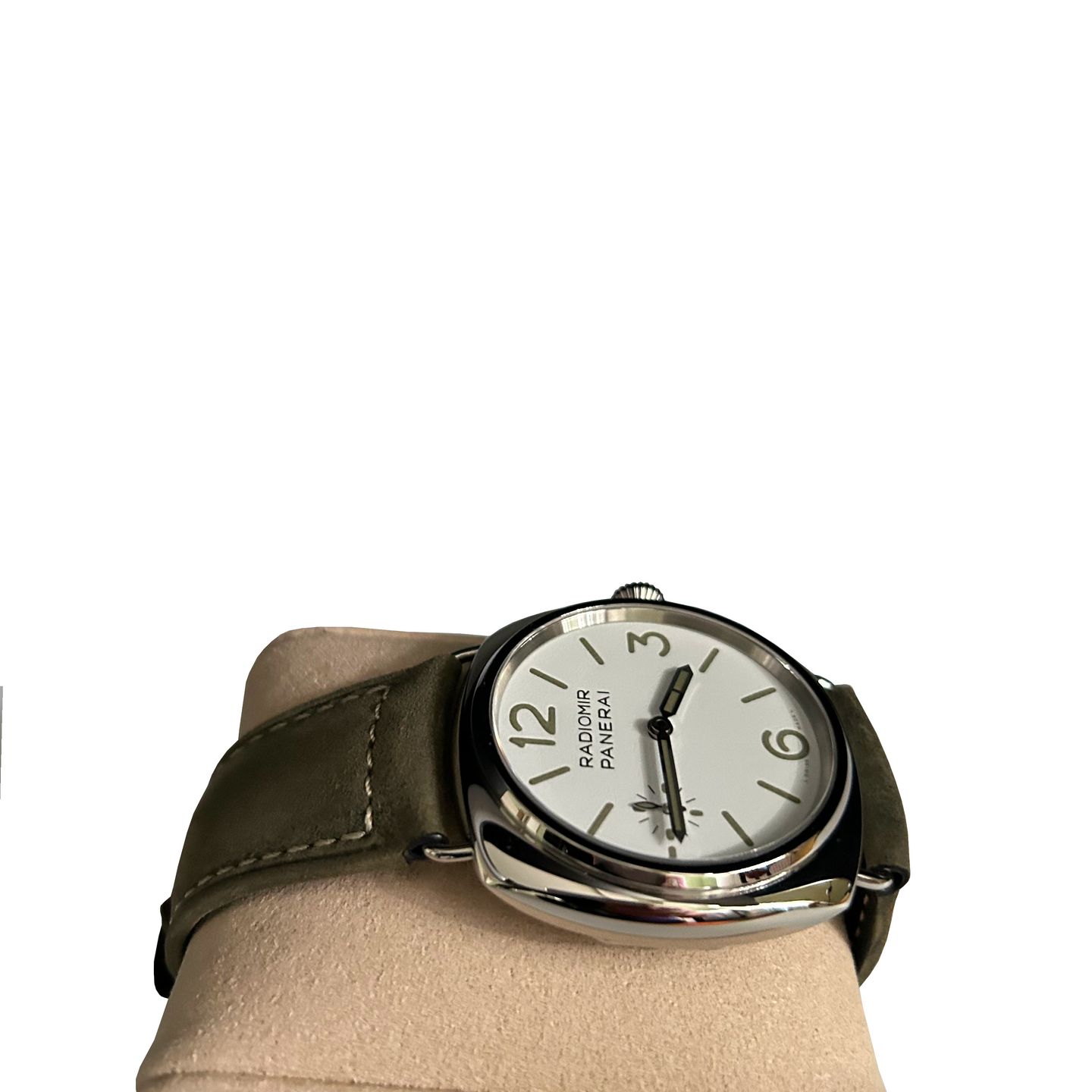 Panerai Radiomir 8 Days PAM01384 (2024) - White dial 45 mm Steel case (4/8)