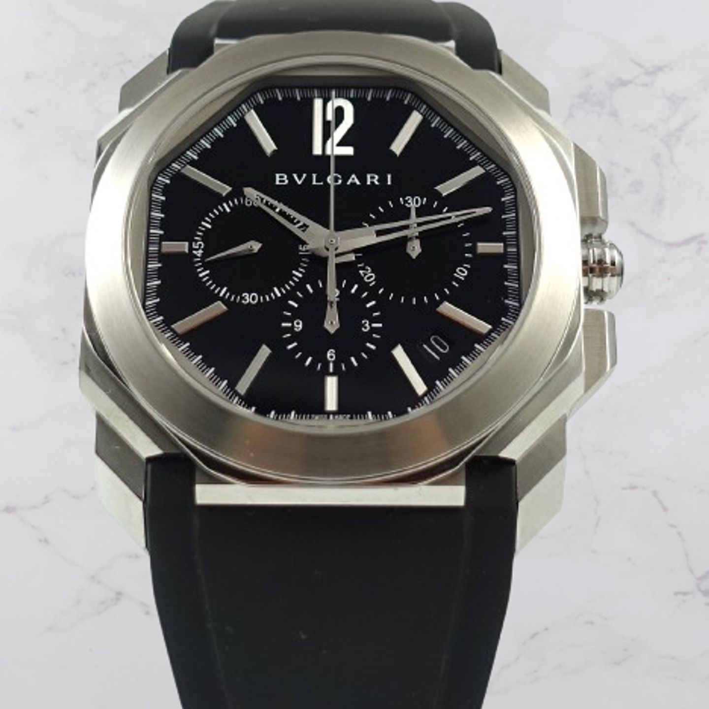 Bulgari Octo 102103 (2024) - Black dial 41 mm Steel case (2/8)