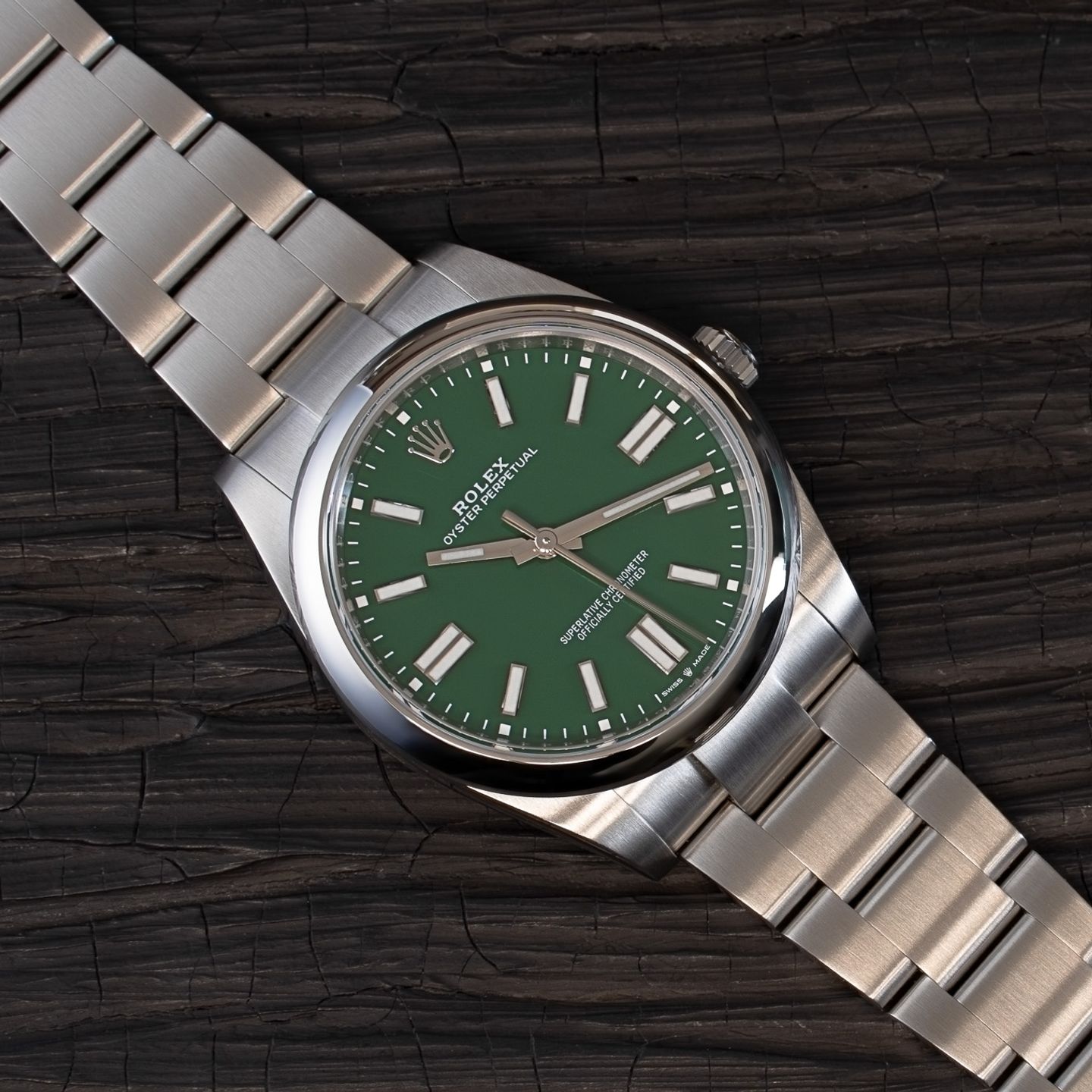 Rolex Oyster Perpetual 41 124300 (2023) - Green dial 41 mm Steel case (3/8)