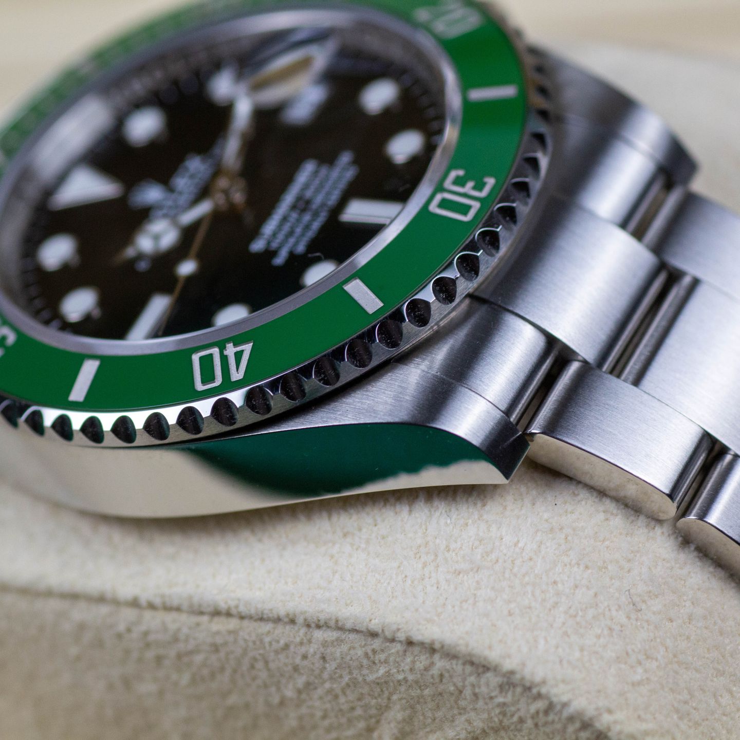 Rolex Submariner Date 126610LV (2024) - Zwart wijzerplaat 41mm Staal (3/8)