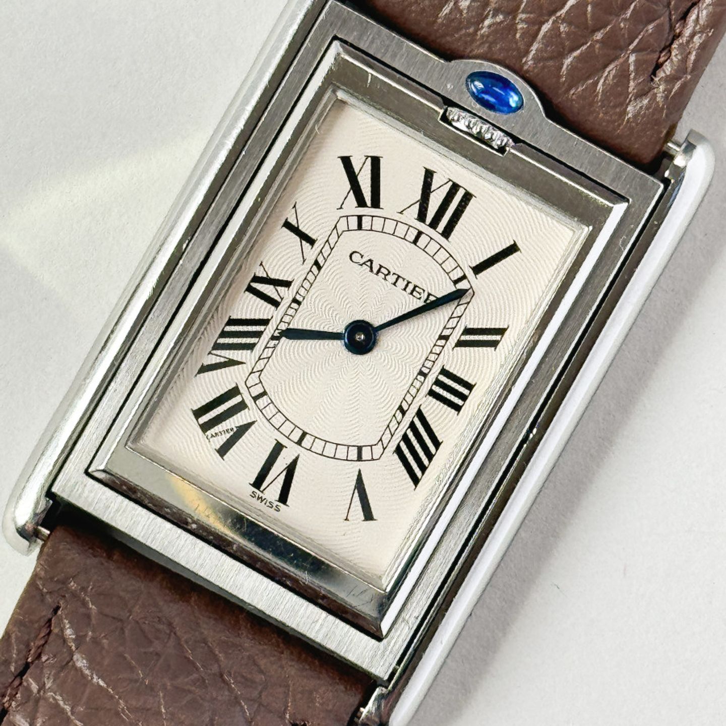 Cartier Tank 2390 (1990) - White dial 25 mm Steel case (2/8)