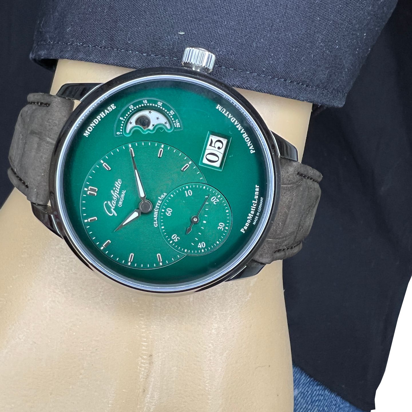 Glashütte Original PanoMaticLunar 1-90-02-13-32-62 (2024) - Groen wijzerplaat 40mm Staal (7/8)