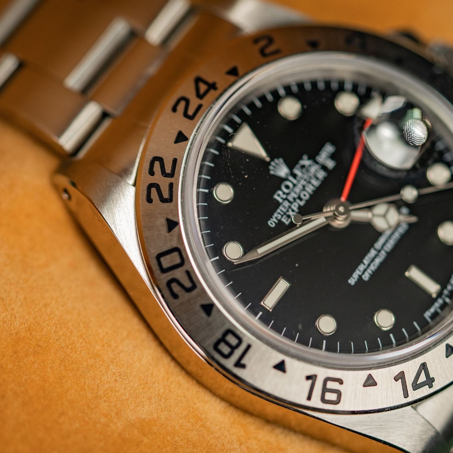 Rolex Explorer II 16570 - (3/6)