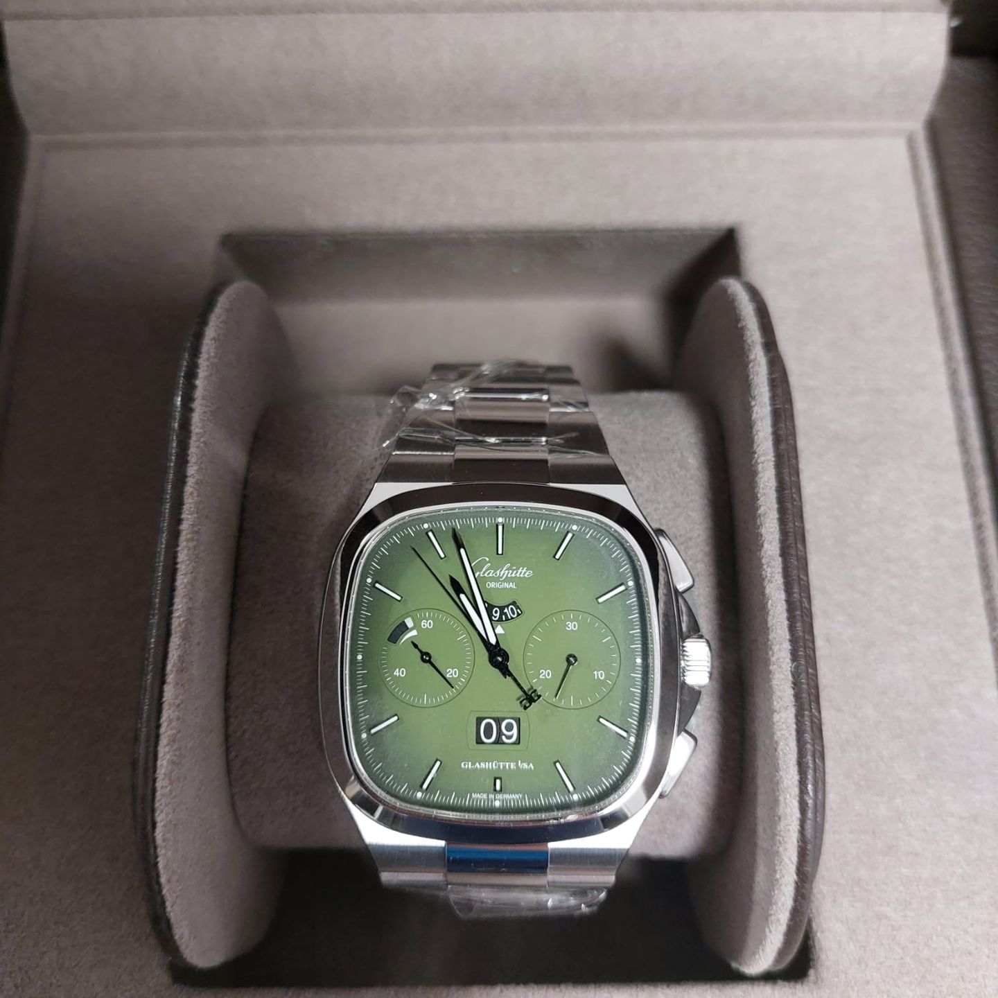 Glashütte Original Seventies Chronograph Panorama Date 1-37-02-09-02-70 - (6/8)