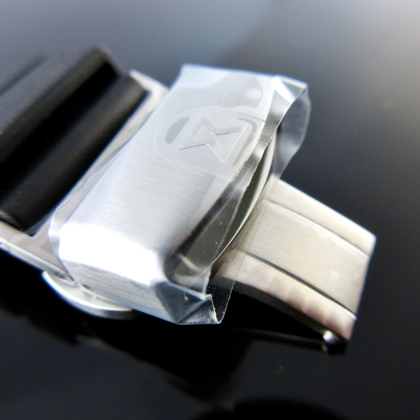 Edox Unknown 10242-TIN-NIN (2025) - Black dial 45 mm Titanium case (7/8)