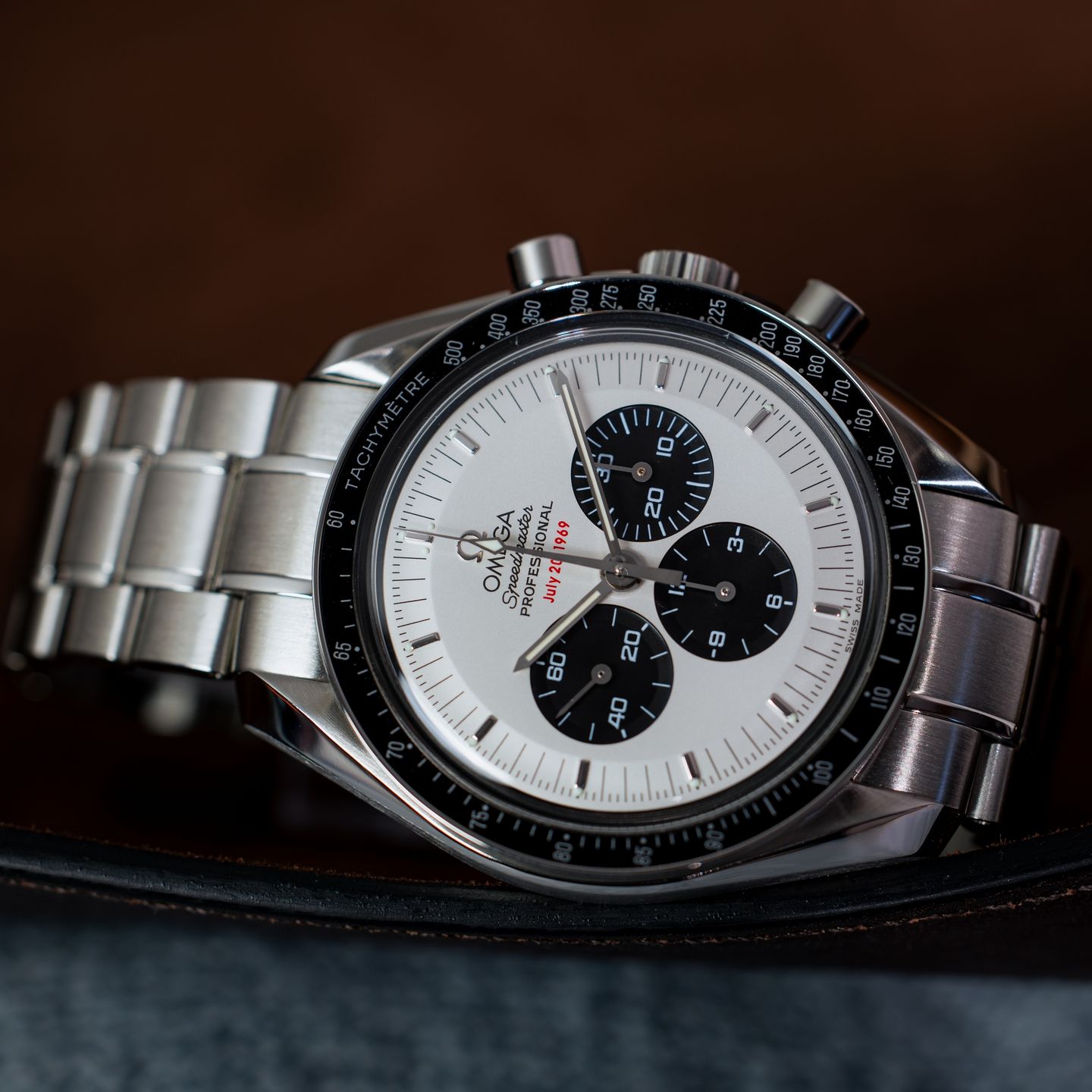 Omega Speedmaster 3569.31.00 (2011) - White dial 42 mm Steel case (3/7)