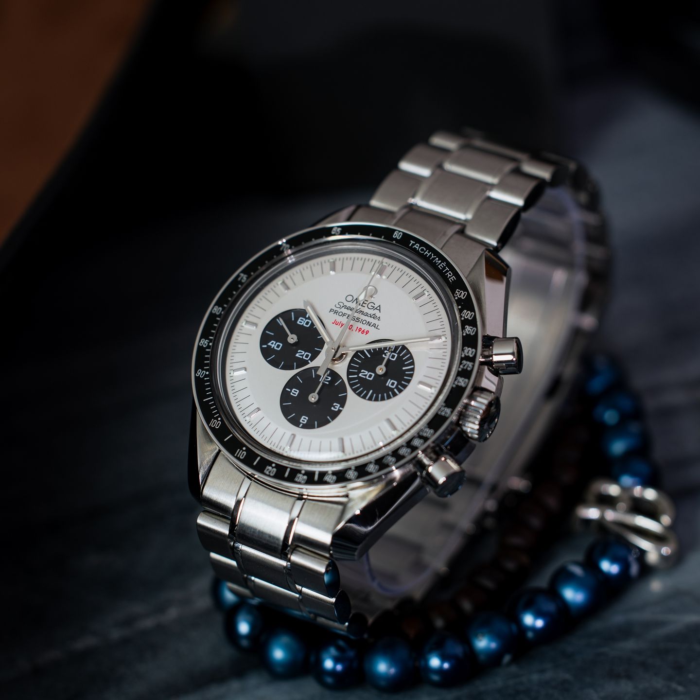 Omega Speedmaster 3569.31.00 (2011) - White dial 42 mm Steel case (2/7)