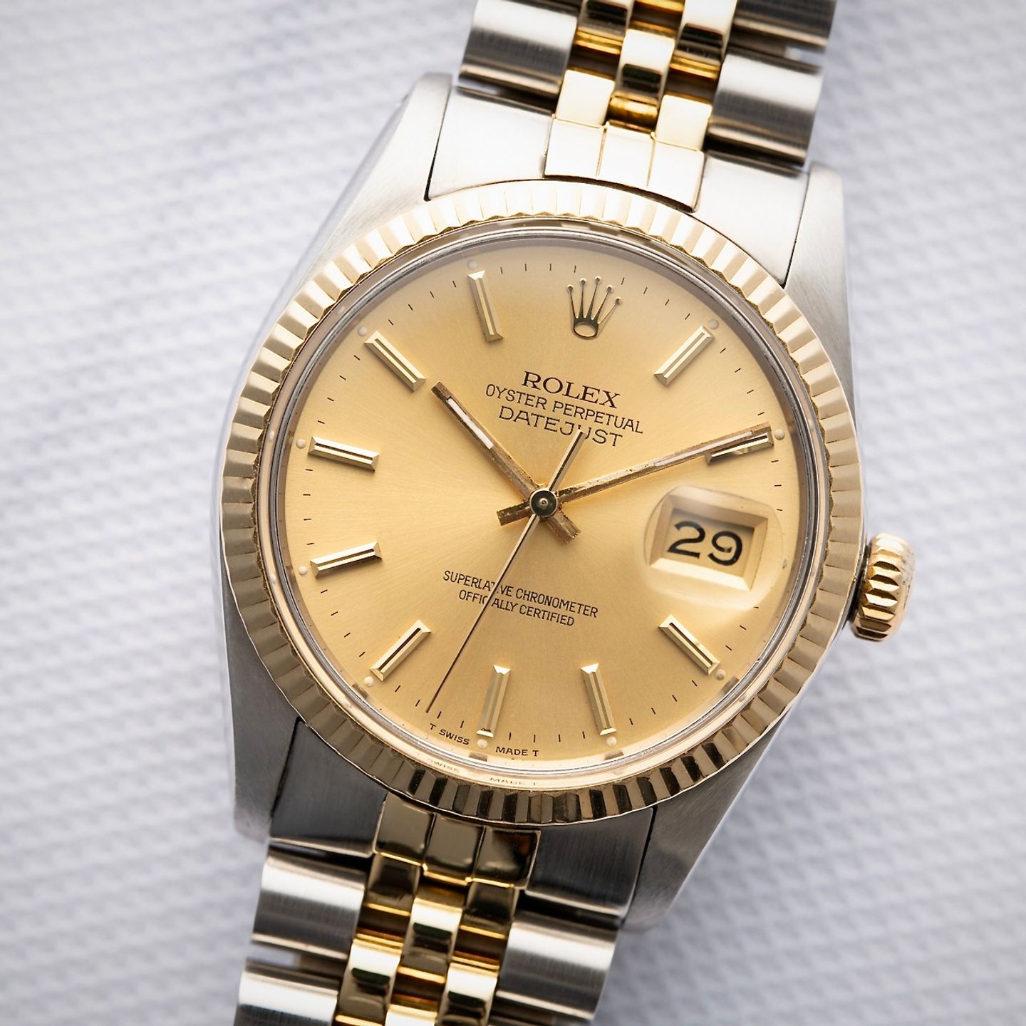 Rolex Datejust 36 16013 (1981) - Gold dial 36 mm Gold/Steel case (1/8)