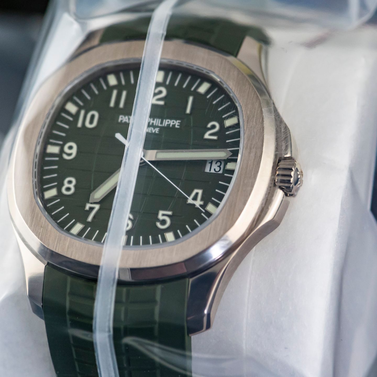 Patek Philippe Aquanaut 5168G-010 (2020) - Groen wijzerplaat 42mm Witgoud (7/8)