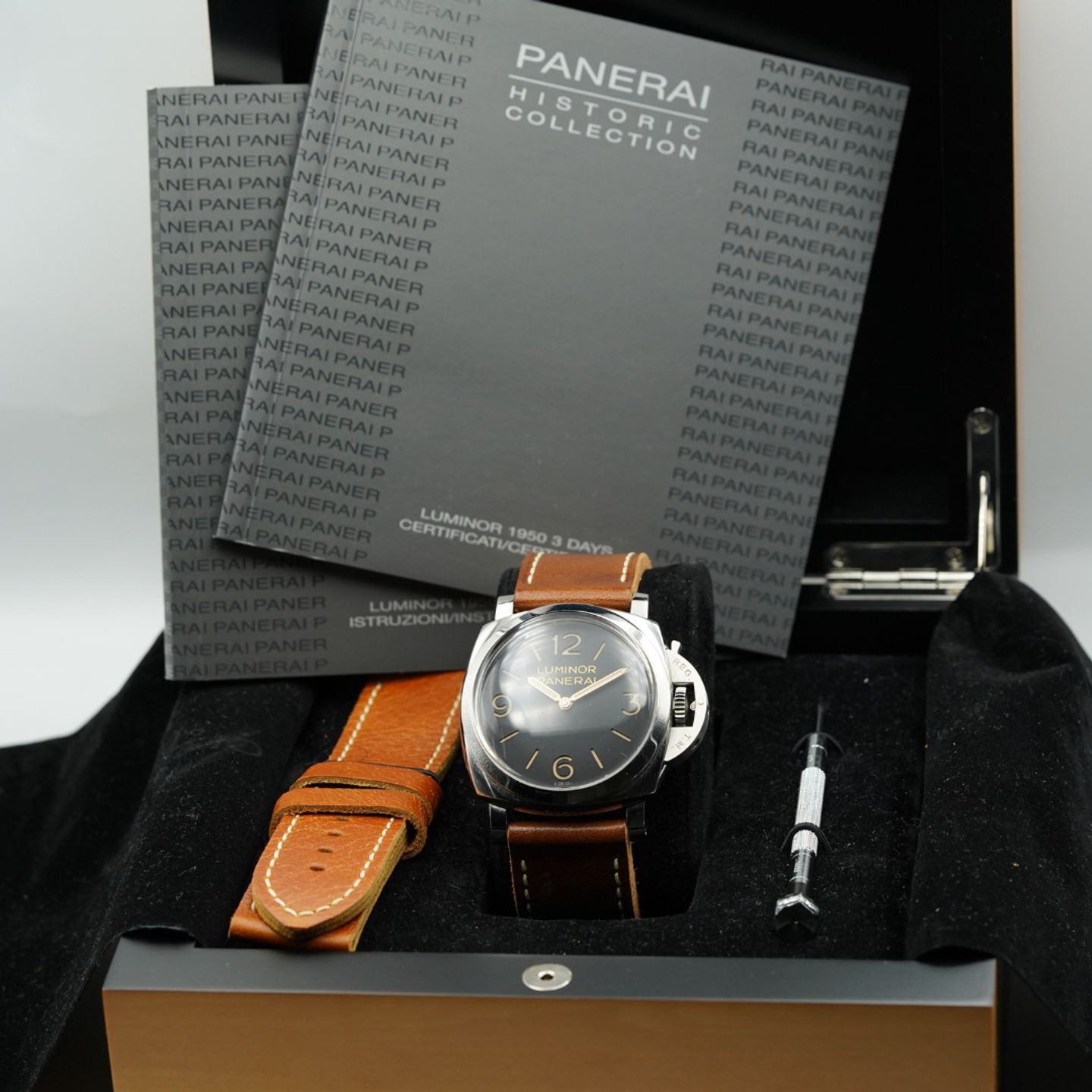 Panerai Luminor 1950 PAM00372 - (7/8)