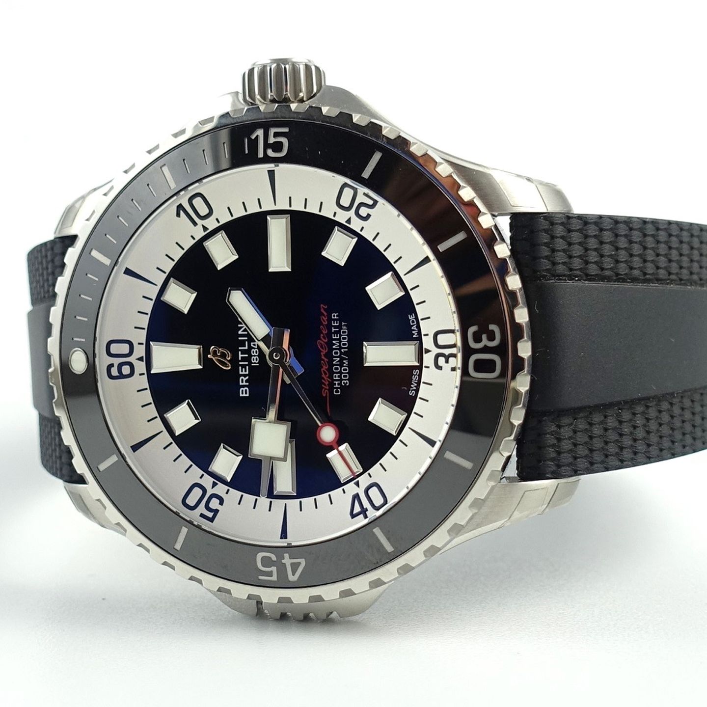 Breitling Superocean A17378211B1S1 (2024) - Zwart wijzerplaat 46mm Staal (4/8)