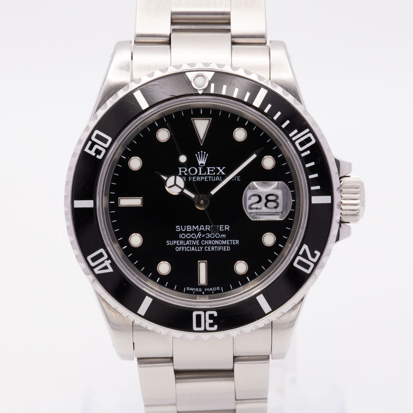 Rolex Submariner Date 16610 (2001) - Black dial 40 mm Steel case (1/8)