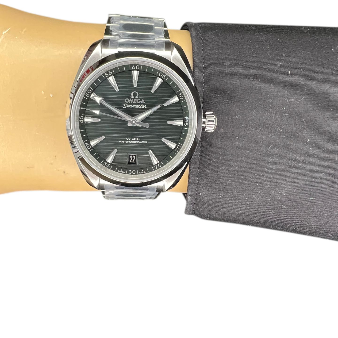 Omega Seamaster Aqua Terra 220.10.41.21.10.001 (2024) - Groen wijzerplaat 41mm Staal (8/8)