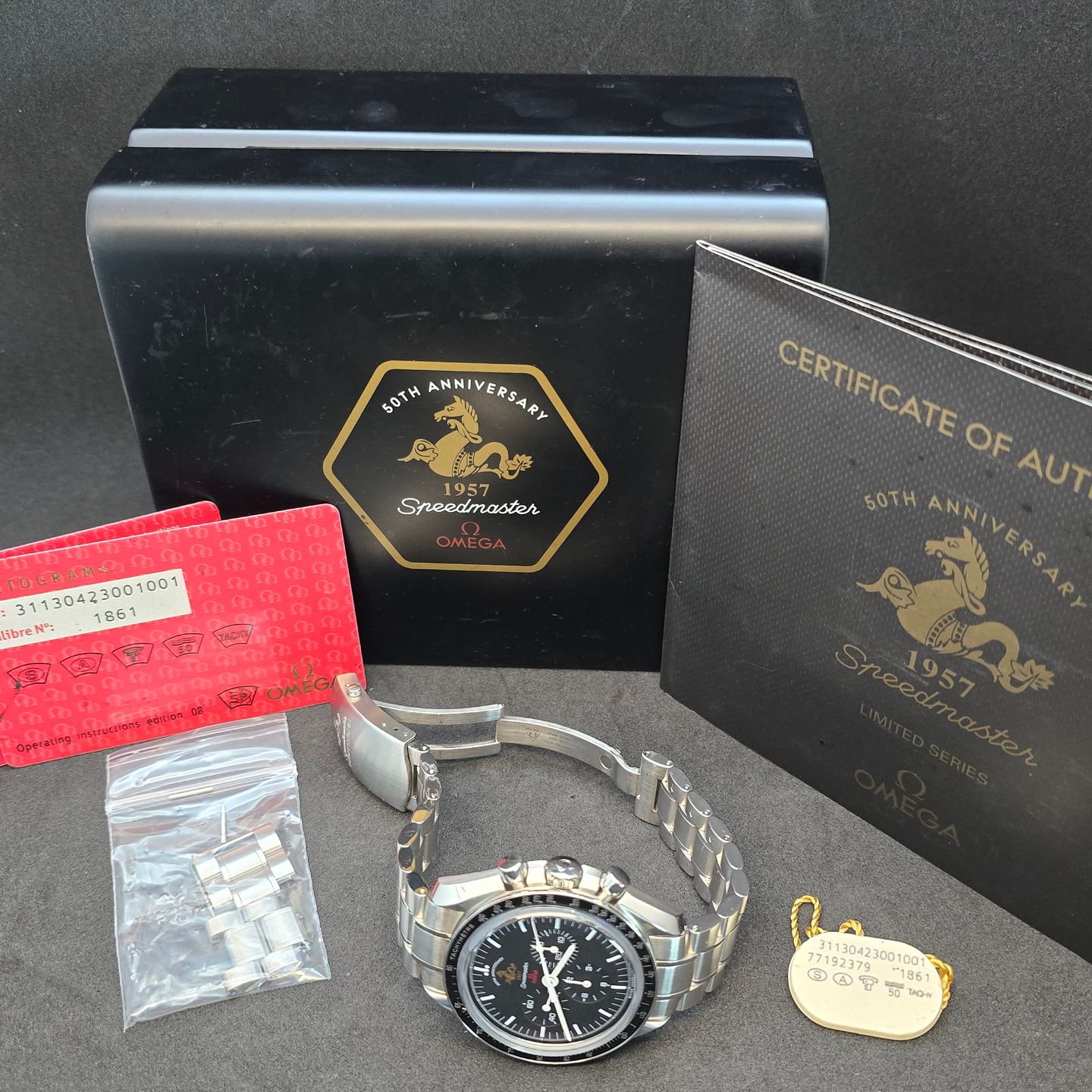 Omega Speedmaster Professional Moonwatch 311.30.42.30.01.001 (2007) - Zwart wijzerplaat 42mm Staal (8/8)