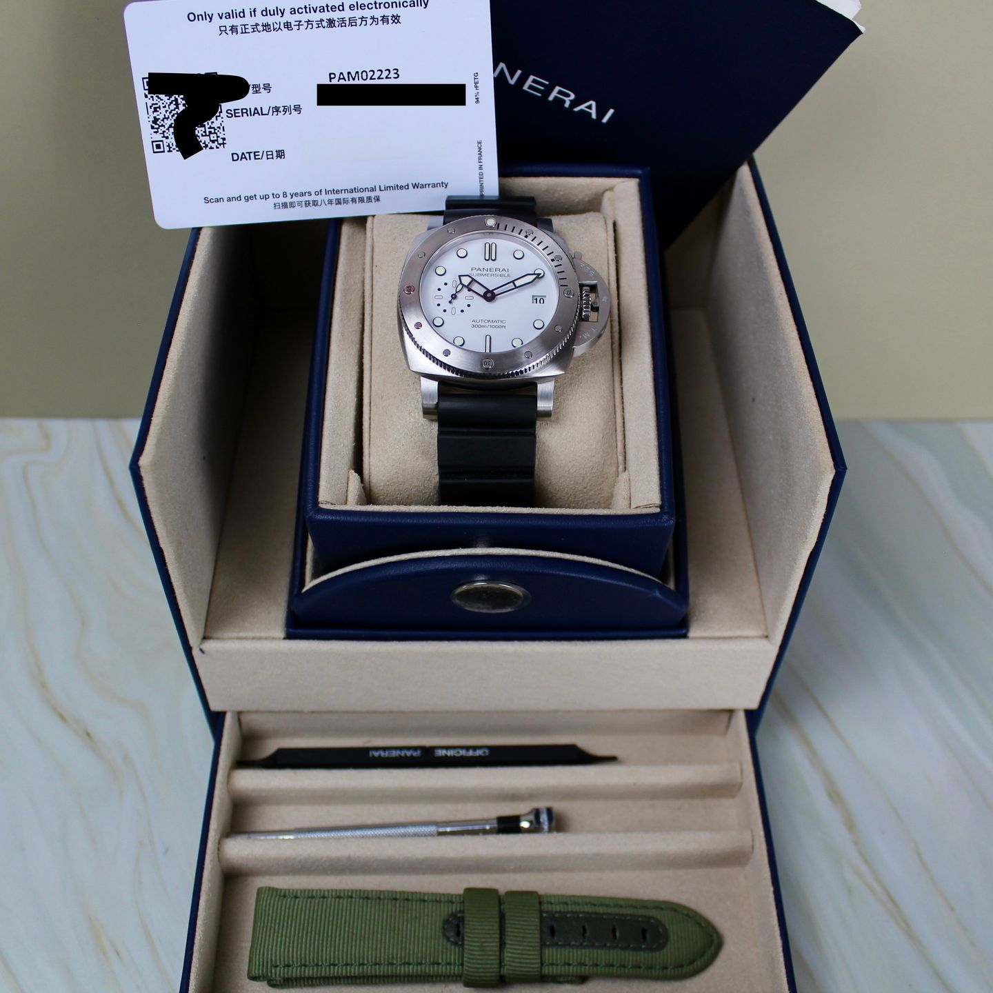 Panerai Luminor Submersible PAM02223 - (7/7)