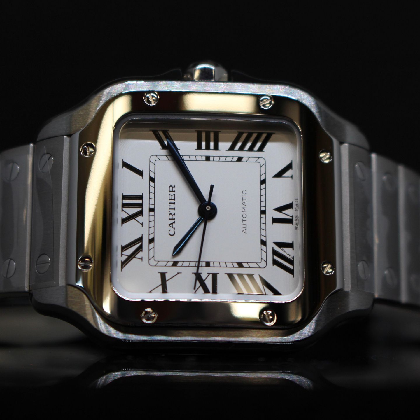 Cartier Santos WSSA0029 (2025) - Silver dial 35 mm Steel case (2/5)