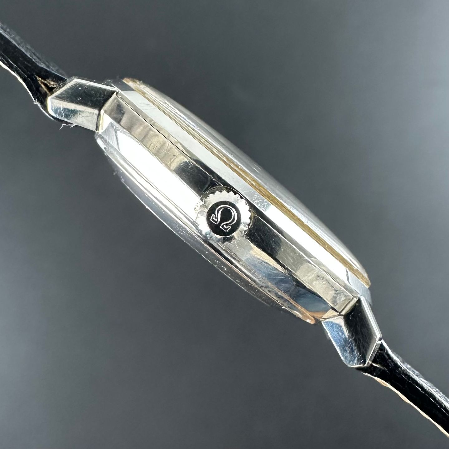 Omega De Ville 165.033 - (4/8)