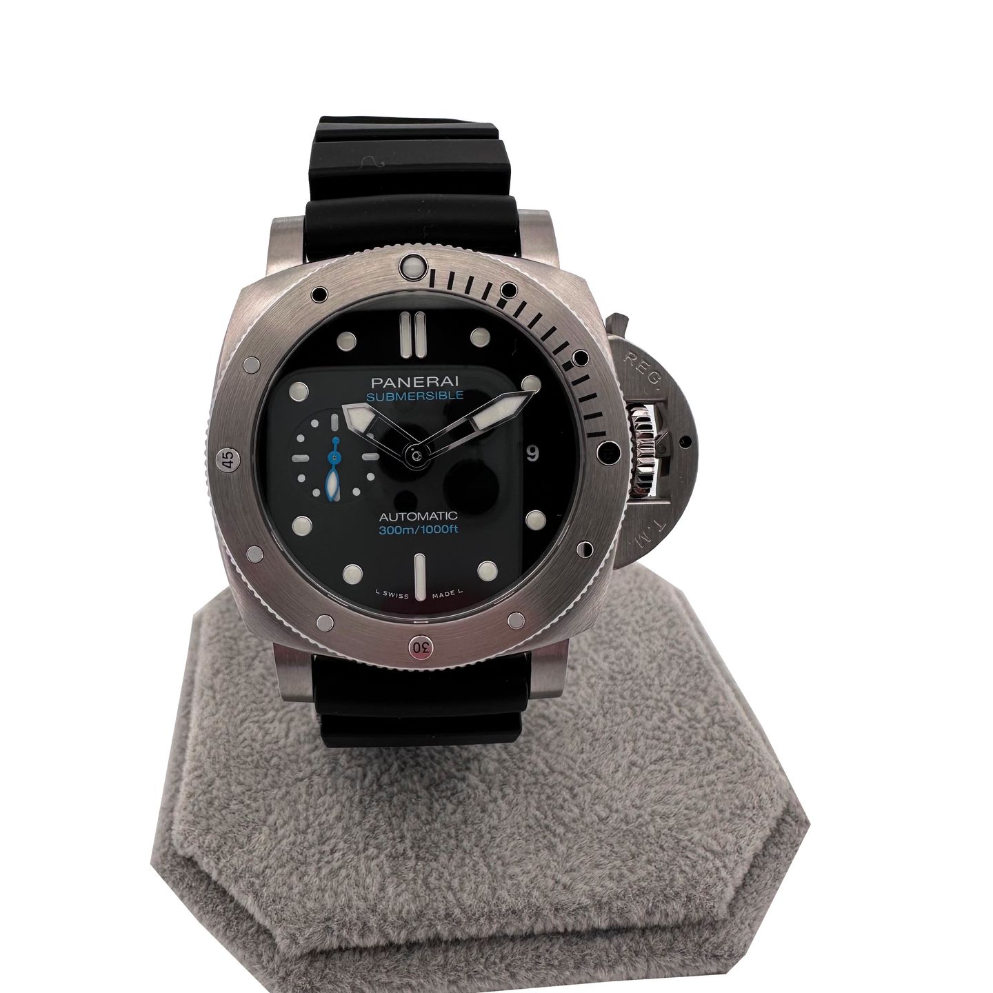 Panerai Luminor Submersible PAM02973 (2024) - Black dial 42 mm Steel case (7/7)