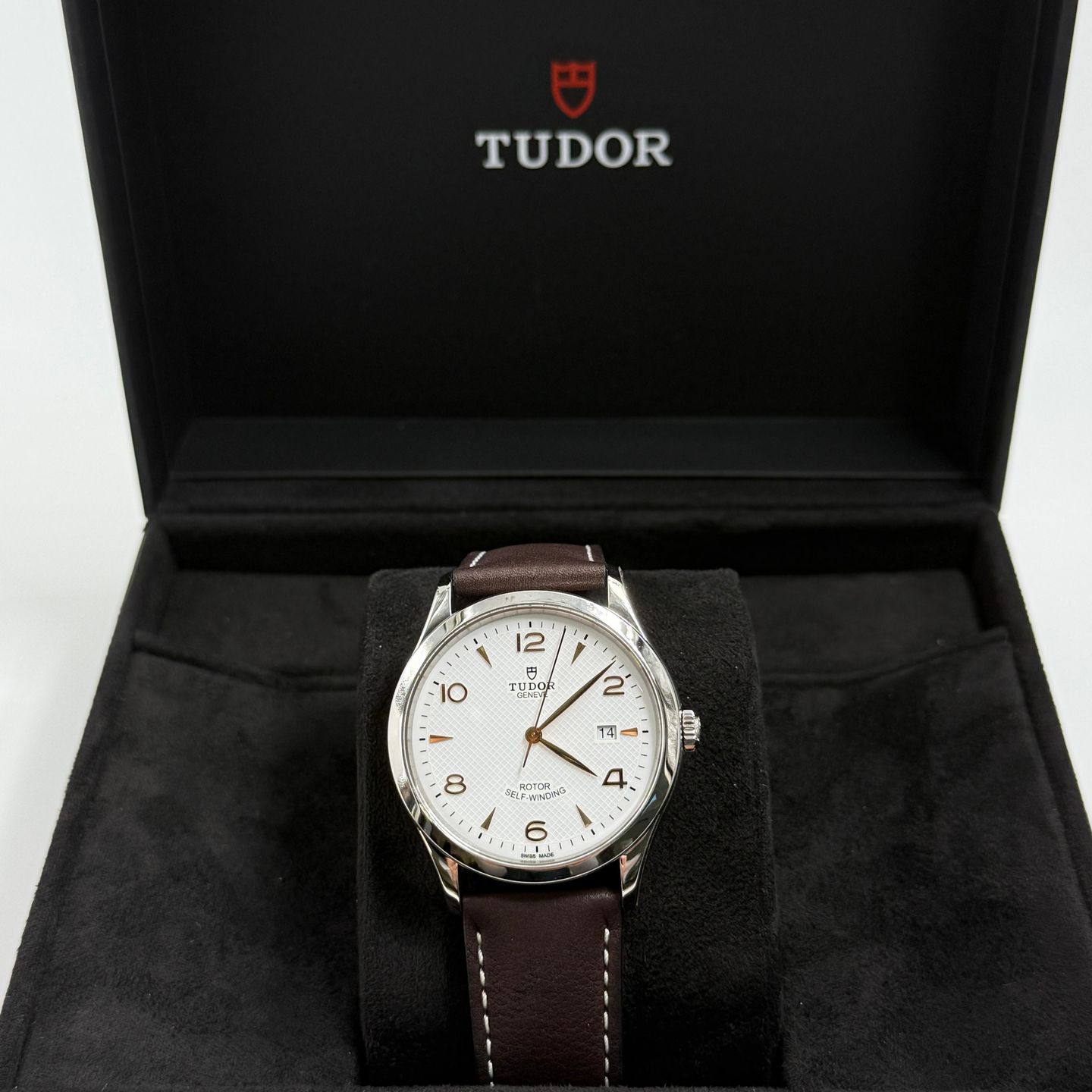 Tudor 1926 91650 - (2/6)
