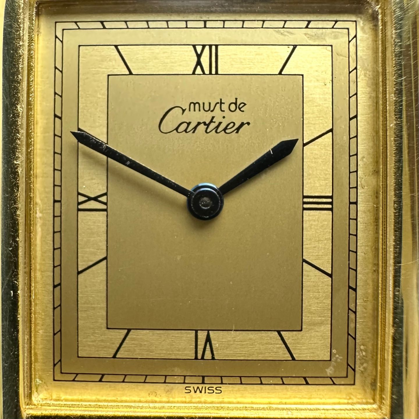 Cartier Tank Vermeil 681006 (1984) - Champagne wijzerplaat 23mm Goud/Staal (8/8)