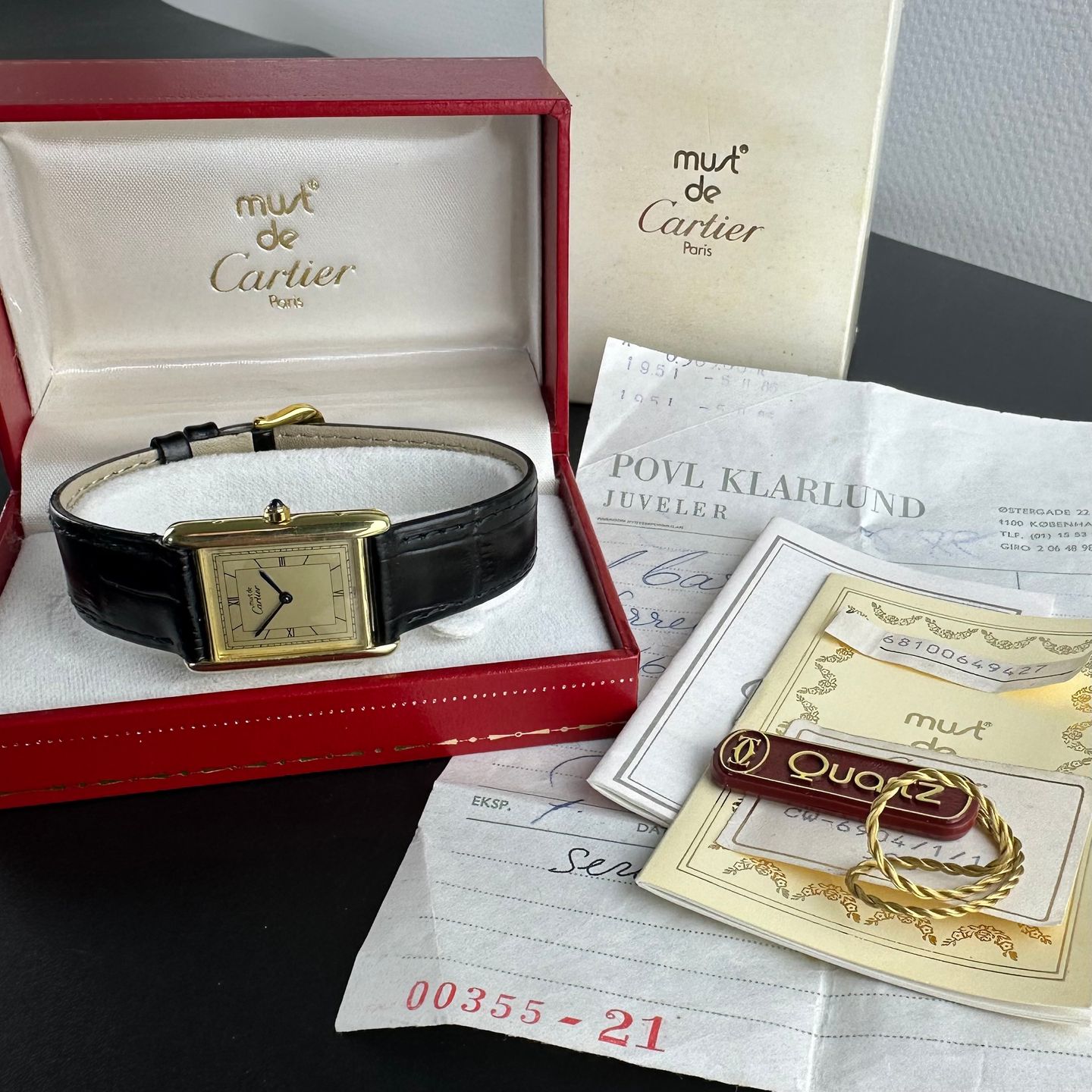 Cartier Tank Vermeil 681006 (1984) - Champagne wijzerplaat 23mm Goud/Staal (3/8)