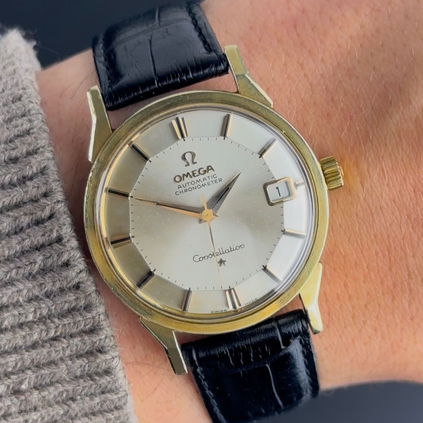 Omega Constellation 168.005 (1962) - White dial 34 mm Gold/Steel case (2/8)