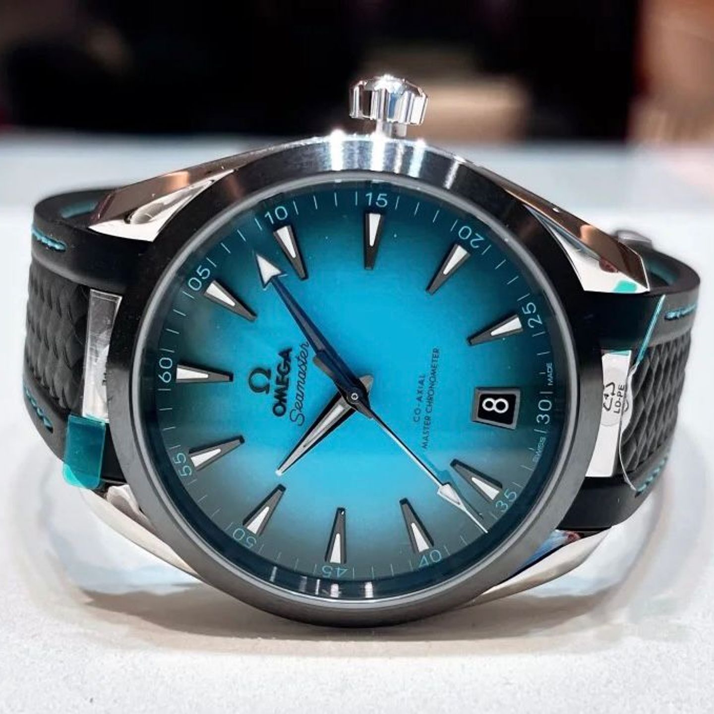 Omega Seamaster 220.32.41.21.03.001 - (4/7)