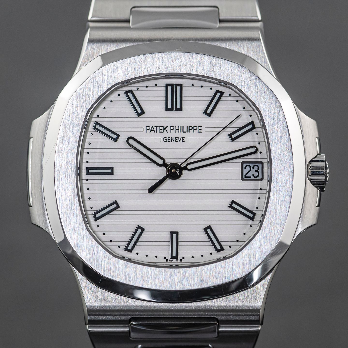 Patek Philippe Nautilus 5711/1A-011 (2019) - Wit wijzerplaat 40mm Staal (7/8)