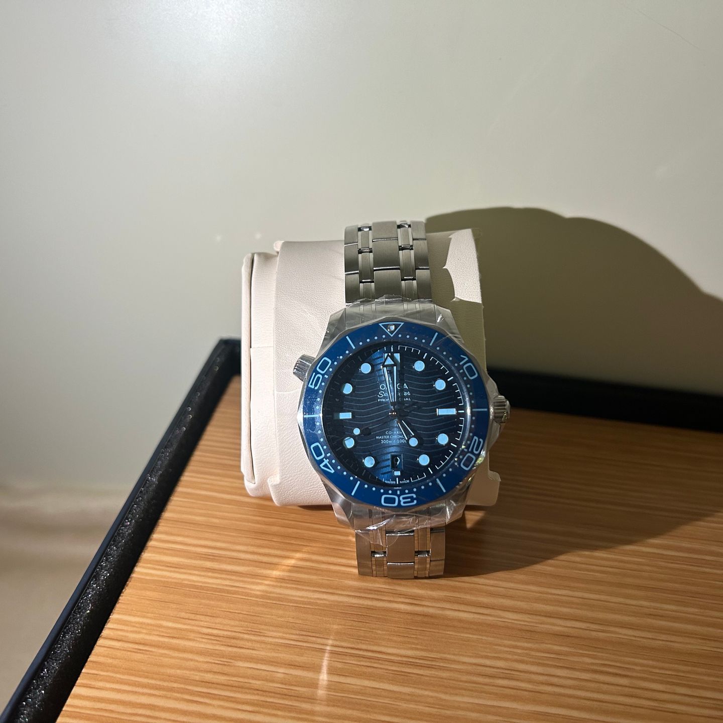 Omega Seamaster Diver 300 M 210.30.42.20.03.003 (2024) - Blue dial 42 mm Steel case (5/8)
