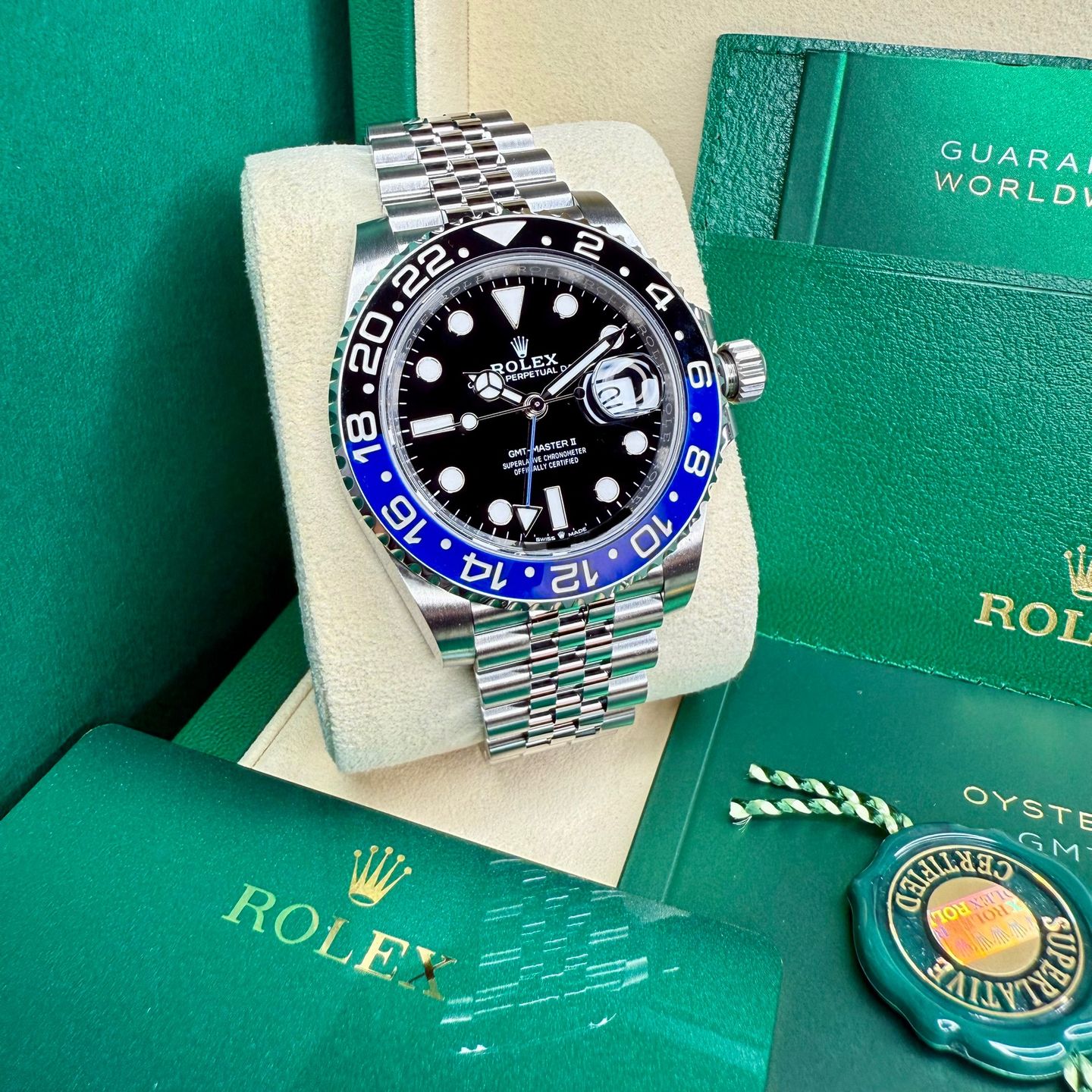 Rolex GMT-Master II 126710BLNR (2025) - Zwart wijzerplaat 40mm Staal (3/8)