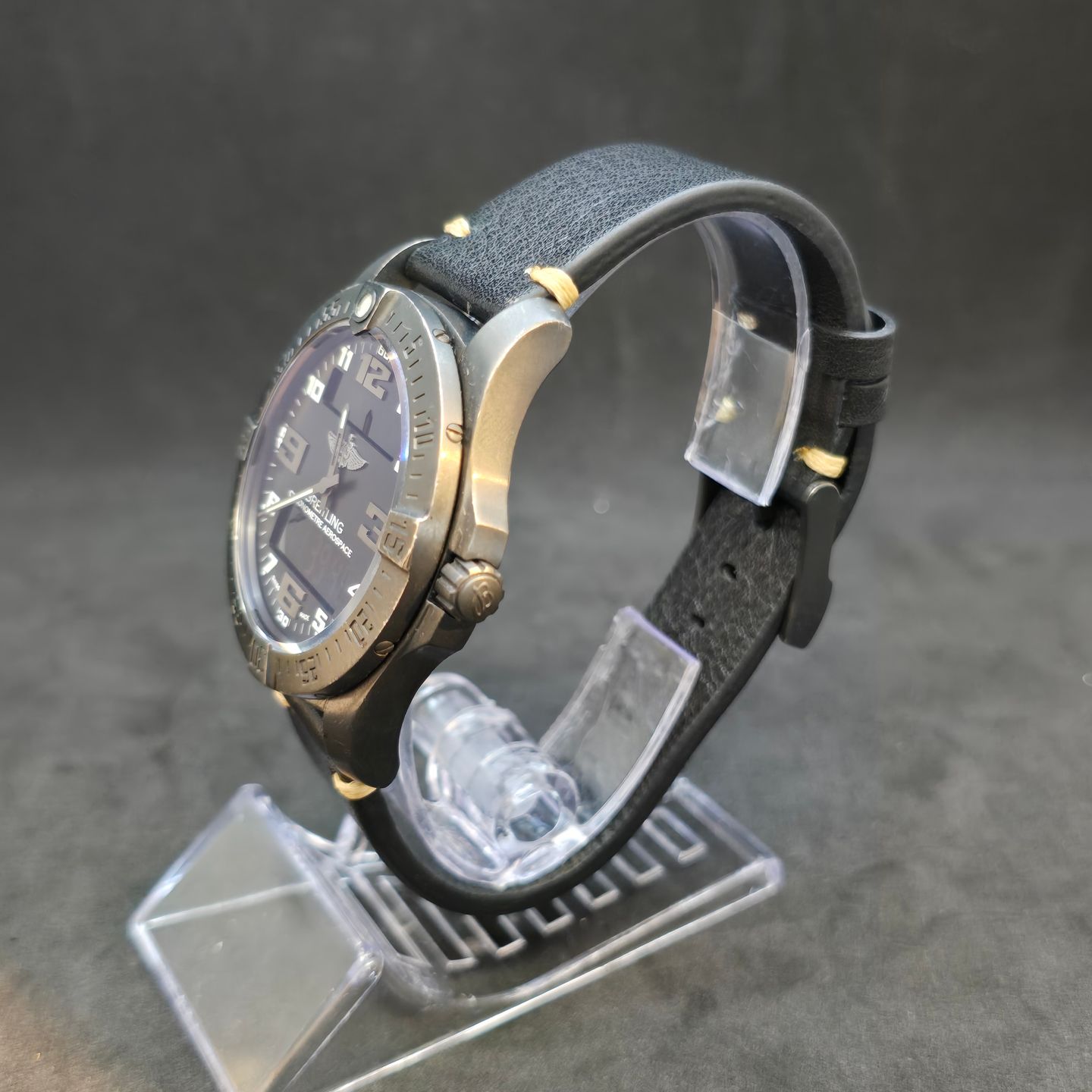 Breitling Aerospace EVO V79363101B1S1 (Unknown (random serial)) - Black dial 43 mm Titanium case (2/4)