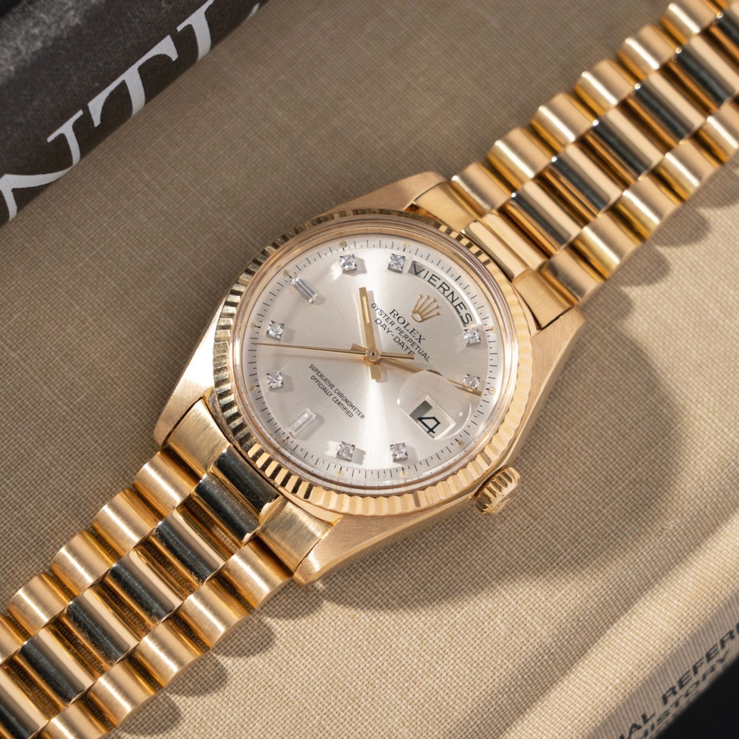Rolex Day-Date 1803 (1976) - Silver dial 36 mm Yellow Gold case (3/8)