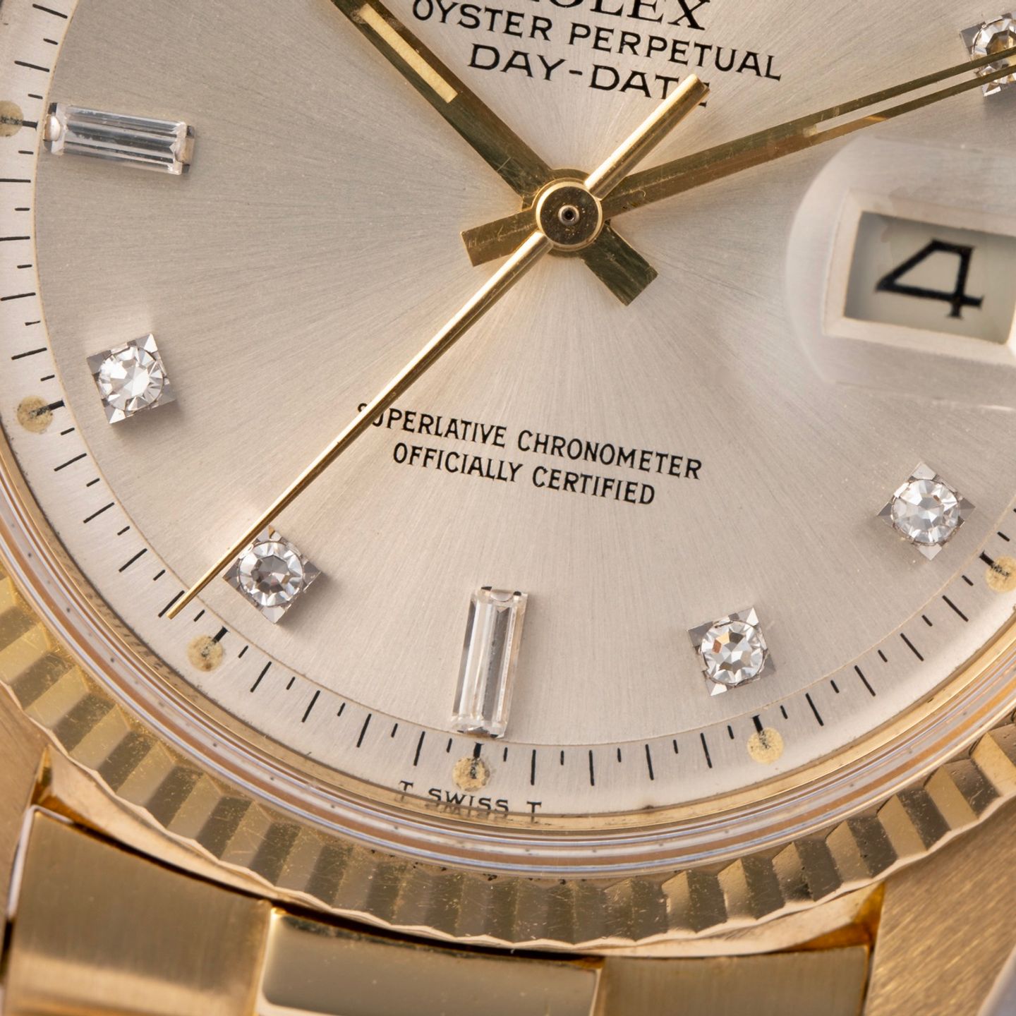 Rolex Day-Date 1803 (1976) - Silver dial 36 mm Yellow Gold case (2/8)