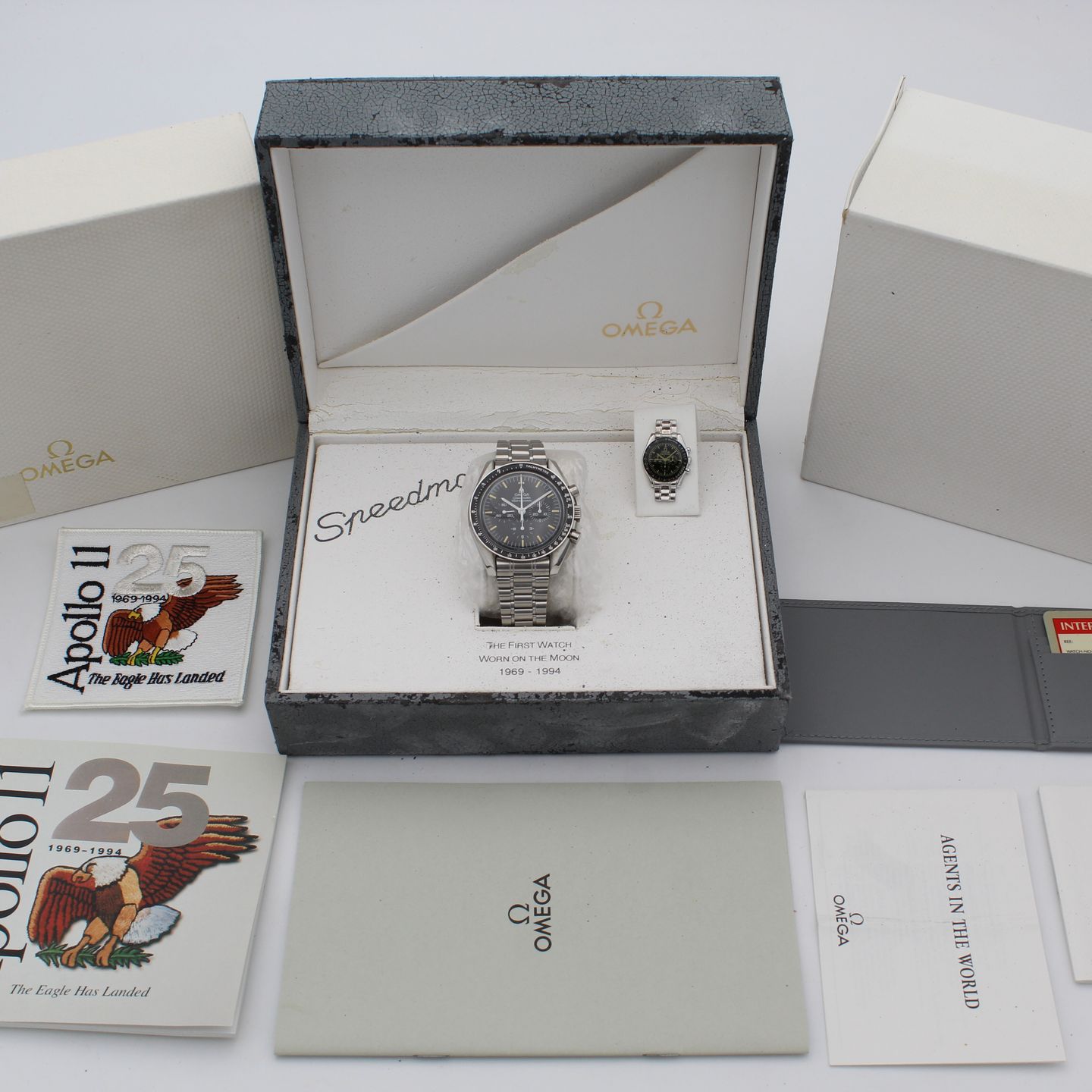 Omega Speedmaster Professional Moonwatch 3590.5 (1994) - Black dial 42 mm Steel case (2/8)