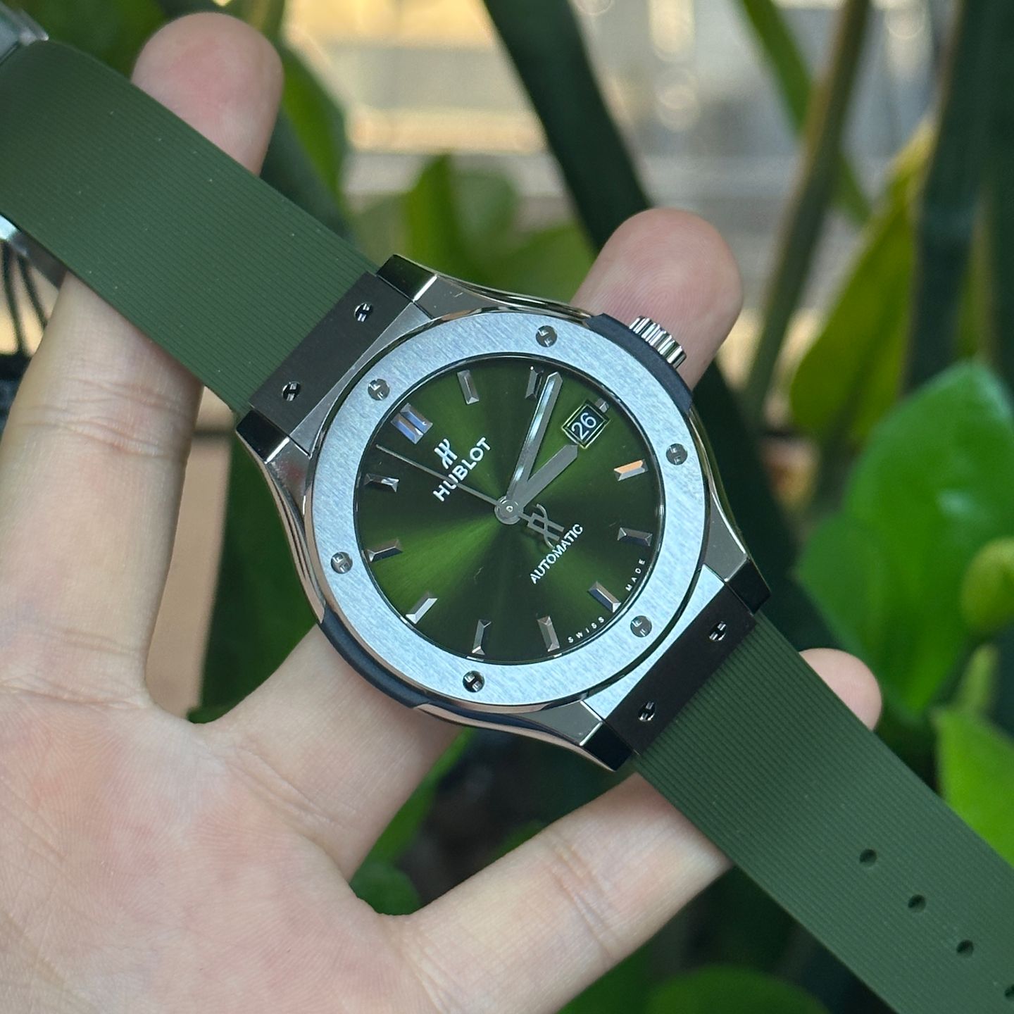 Hublot Classic Fusion 565.NX.8970.RX (2023) - Groen wijzerplaat 38mm Titanium (5/5)