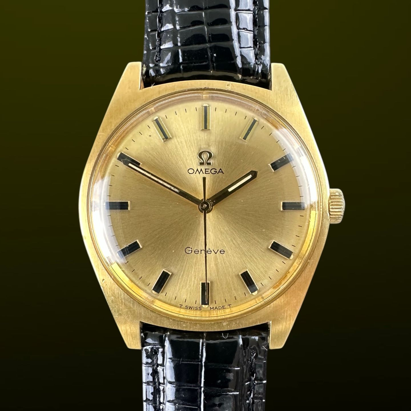 Omega Genève 135.041 (1970) - Gold dial 41 mm Steel case (1/8)