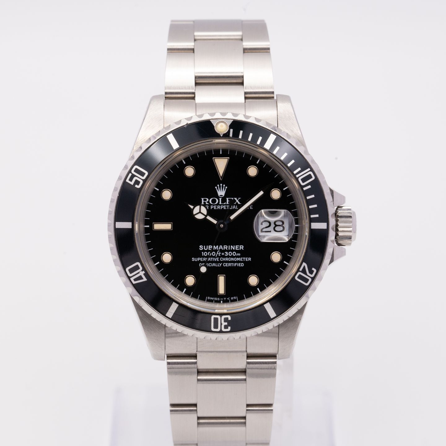 Rolex Submariner Date 16610 (1990) - Black dial 40 mm Steel case (1/8)