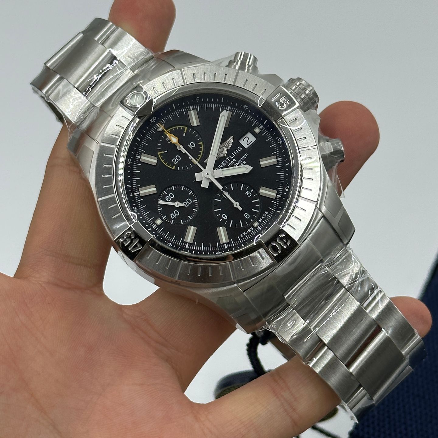 Breitling Avenger A13317101B1A1 (2023) - Zwart wijzerplaat 45mm Staal (7/8)