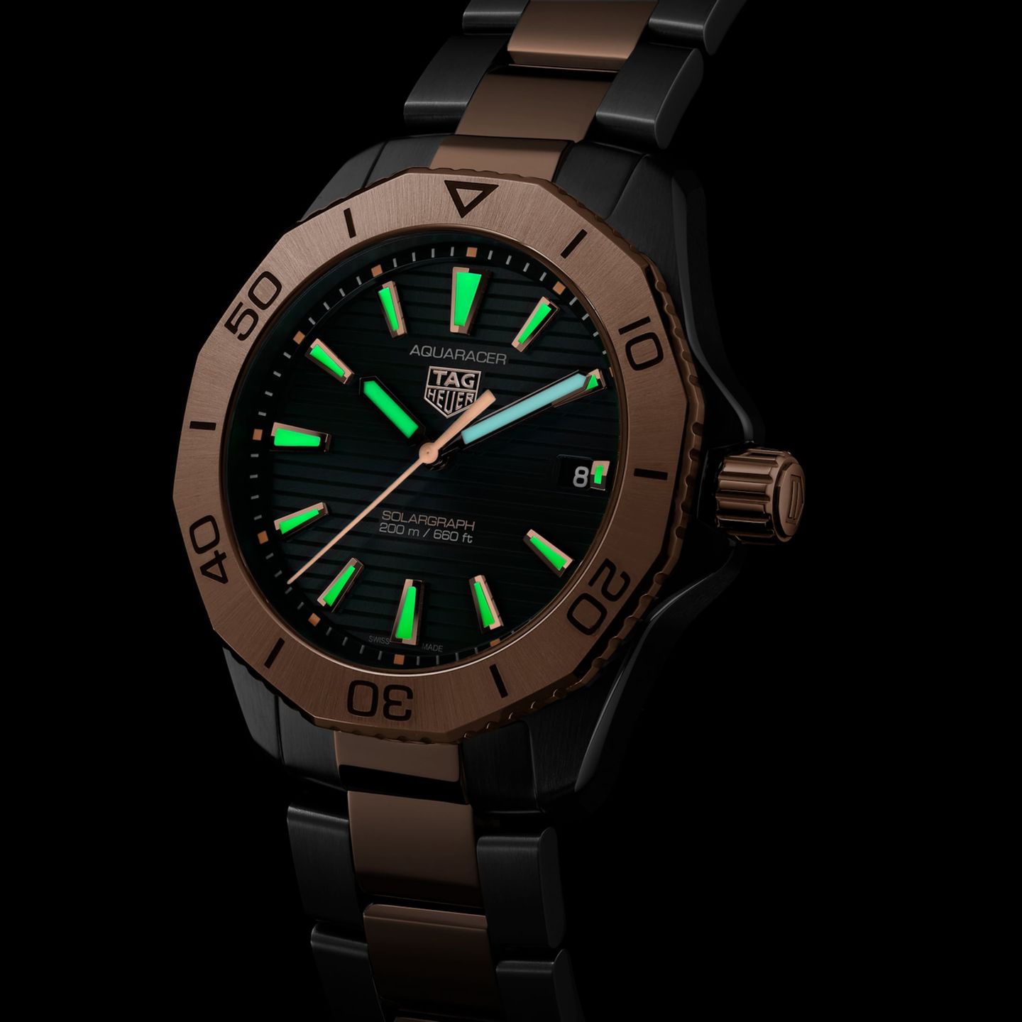 TAG Heuer Aquaracer WBP1121.BB0003 (2025) - Black dial 40 mm Gold/Steel case (6/6)