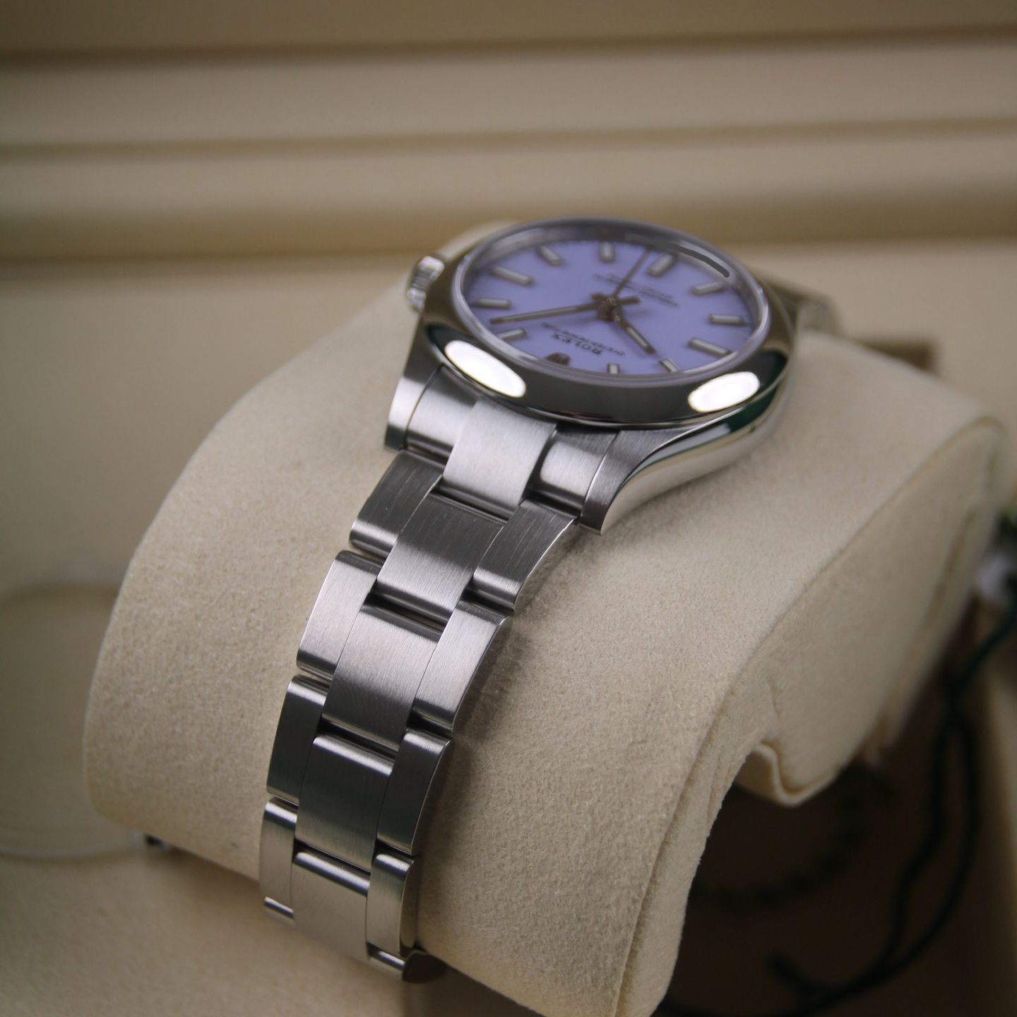 Rolex Oyster Perpetual 31 277200 (2025) - Purple dial 31 mm Steel case (4/6)