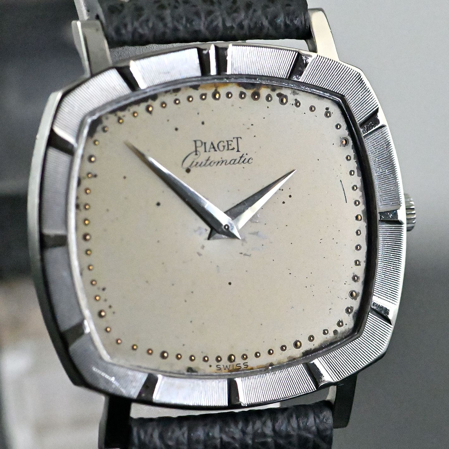 Piaget Vintage 12423 (1970) - Champagne wijzerplaat 32mm Witgoud (6/8)