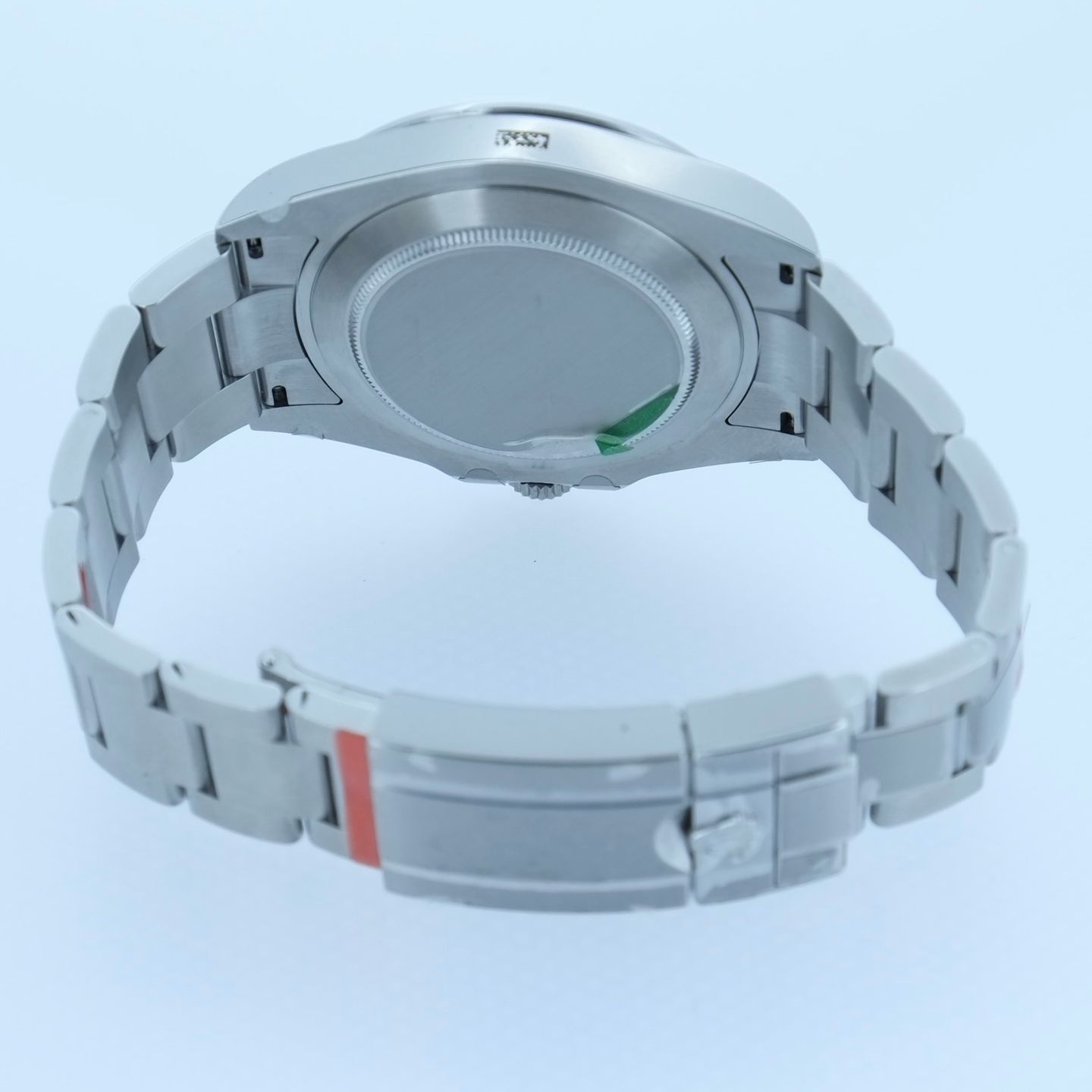 Rolex Explorer II 226570 (2025) - White dial 42 mm Steel case (3/6)