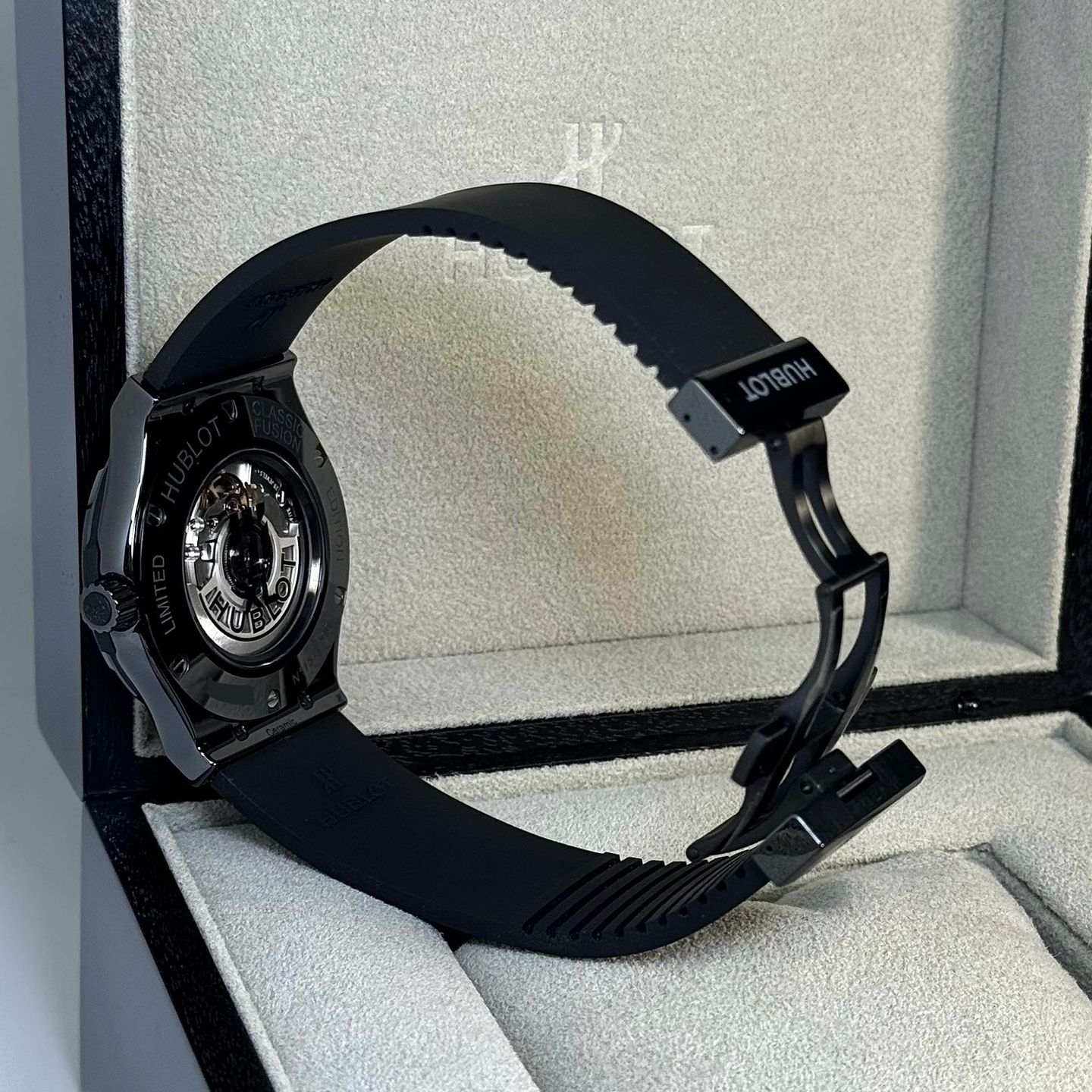 Hublot Classic Fusion 511.CX.1270.RX.MDM40 (2021) - Zwart wijzerplaat Onbekend Keramiek (3/8)