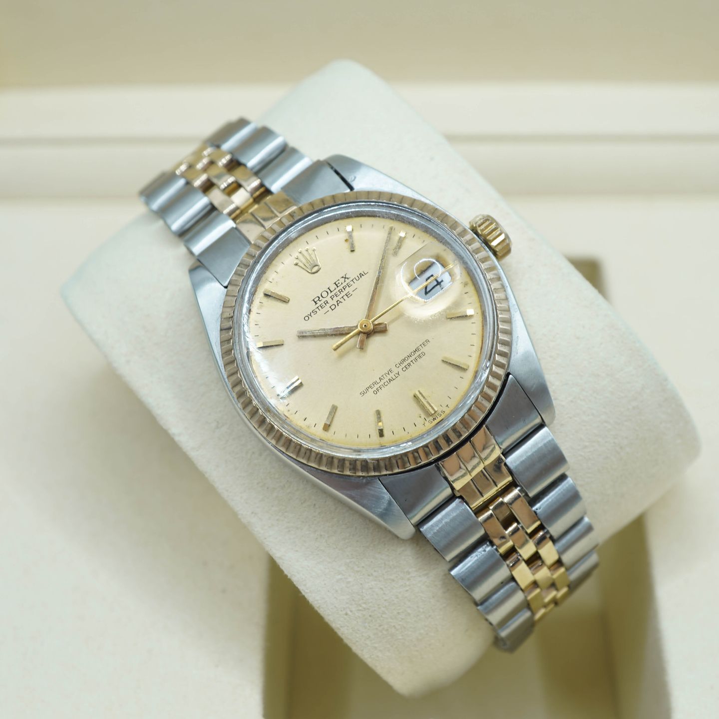 Rolex Oyster Perpetual Date 1501 - (1/8)