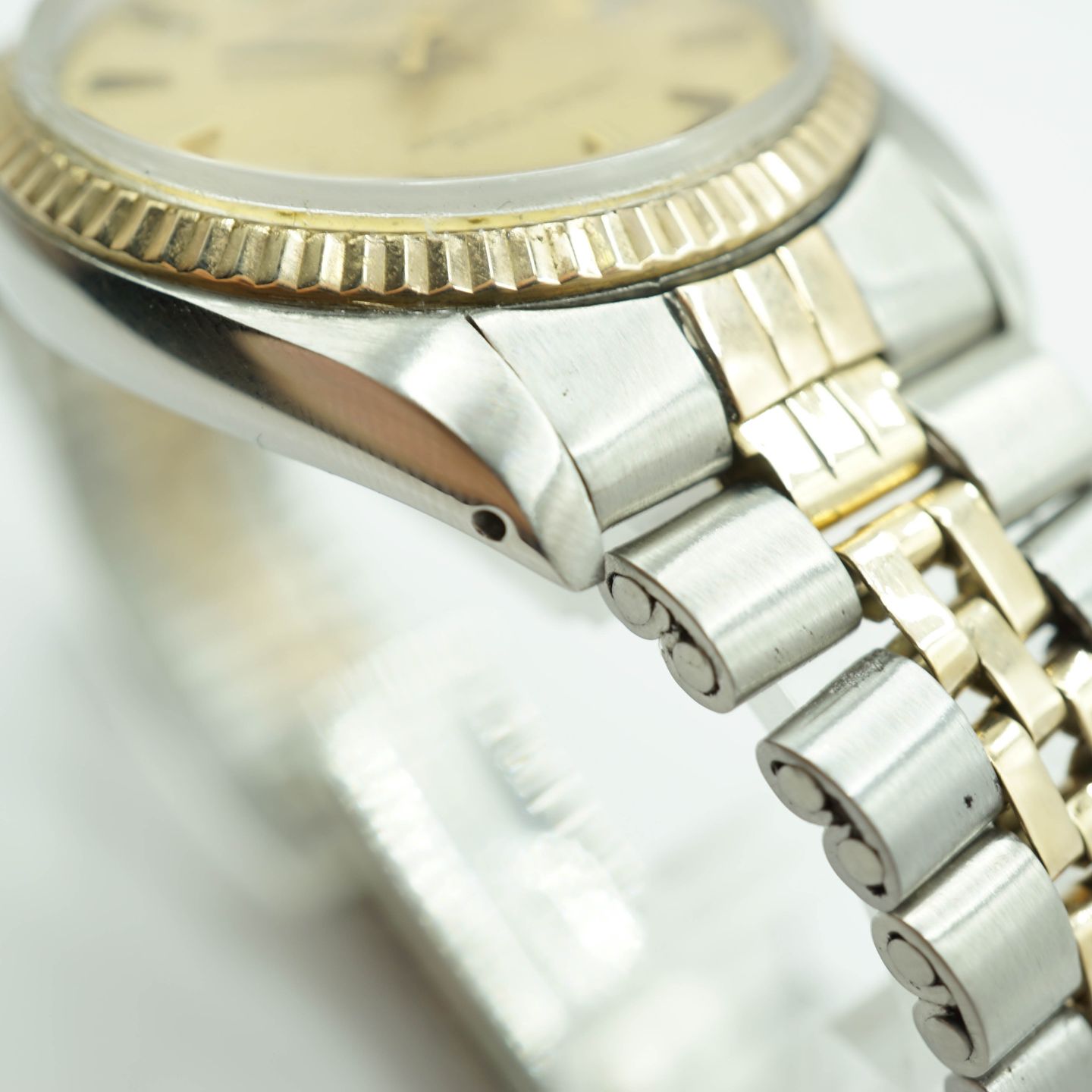 Rolex Oyster Perpetual Date 1501 - (5/8)