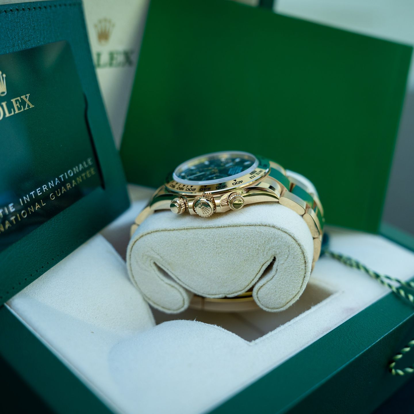 Rolex Daytona 116508 (2019) - Green dial 40 mm Yellow Gold case (6/8)