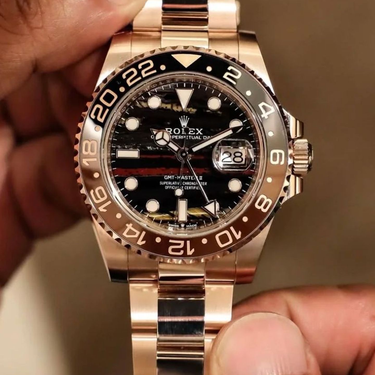 Rolex GMT-Master II 126715CHNR (2024) - Zwart wijzerplaat 40mm Roségoud (5/7)