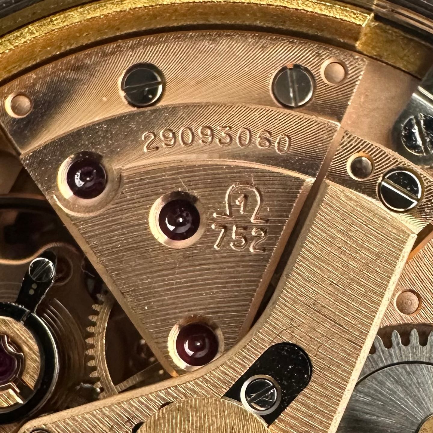 Omega De Ville 166.032 - (4/8)