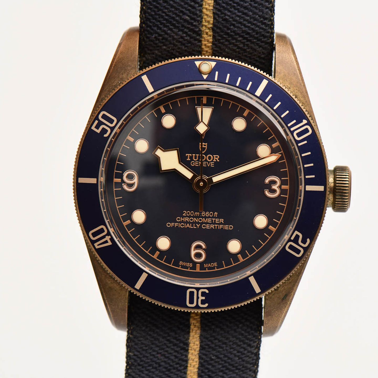 Tudor Black Bay Bronze 79250BB (2018) - Blue dial 43 mm Bronze case (8/8)