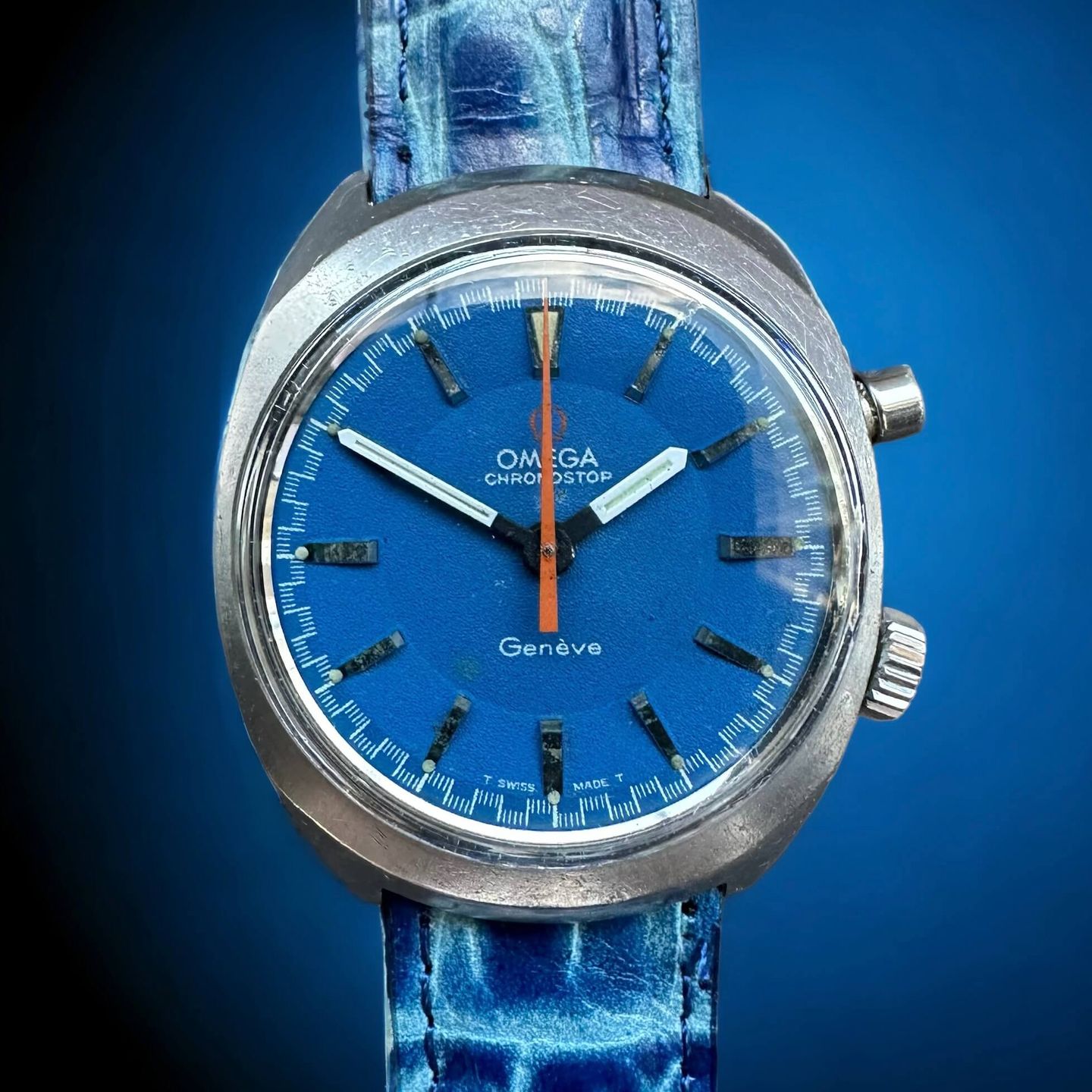 Omega Genève 145.009 (1968) - Blue dial 36 mm Steel case (1/8)